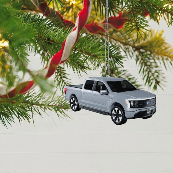 New! 2022 Ford F-150 Pickup Truck Hallmark Keepsake Christmas Ornament - Picture 5 of 5